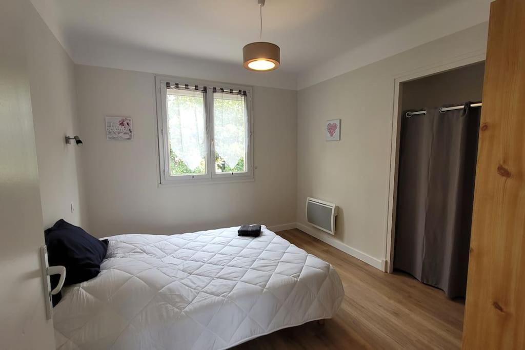 Bel Appartement T5 Neuf Avec 4 Chambres Tarbes Exterior photo