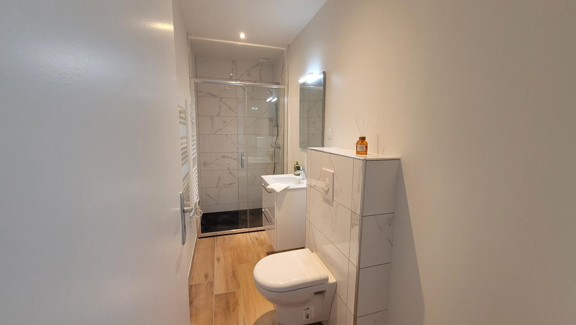 Bel Appartement T5 Neuf Avec 4 Chambres Tarbes Exterior photo
